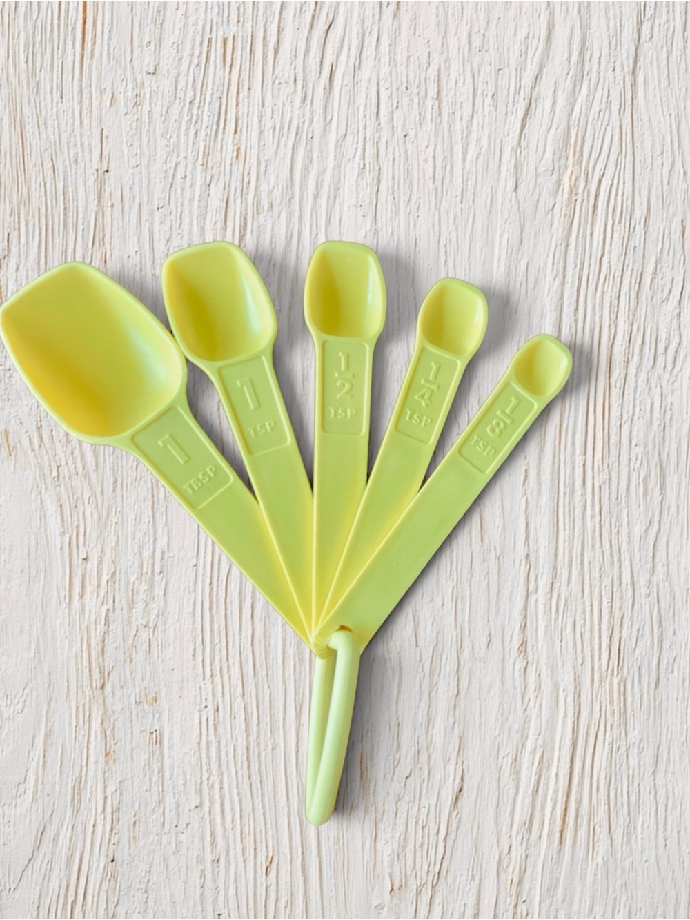 Tupperware Measuring Spoon Set (5-Piece) Yellow